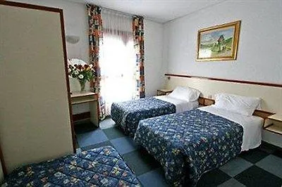 Hotel Le Sud 胡安莱潘